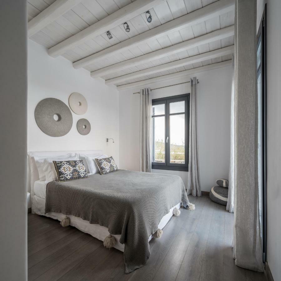 Myconian Platinum Senior & Deluxe Villas カラファティス エクステリア 写真